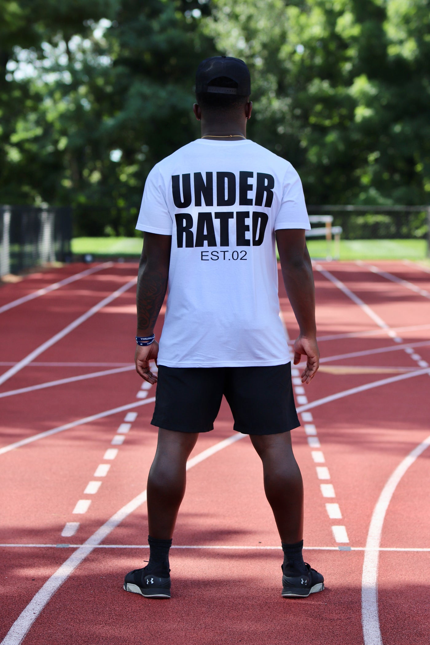 UNDERRATED WHITE T-SHIRT SIDE TEXT