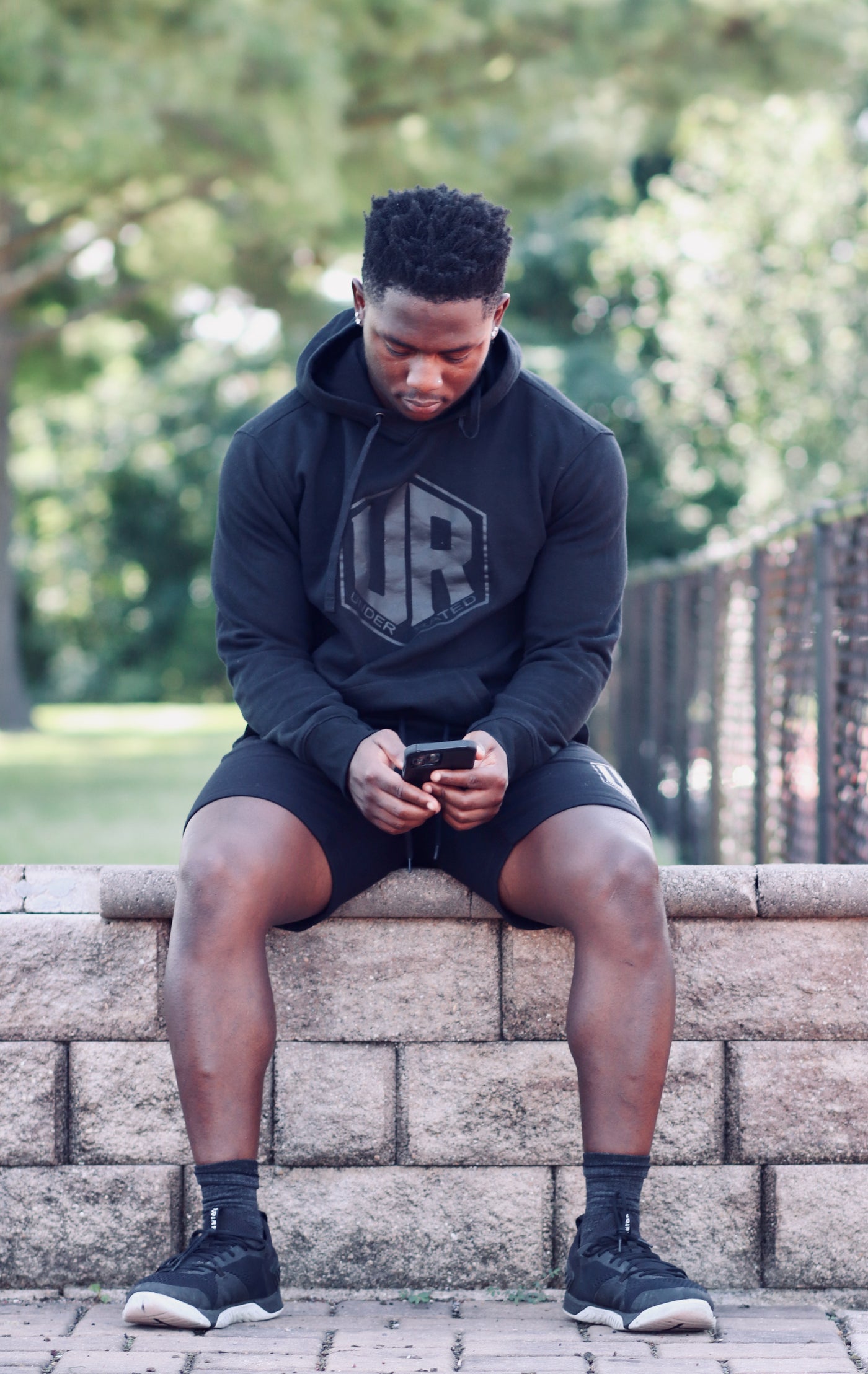 COOP SIGNATURE BLACK LOGO HOODIE