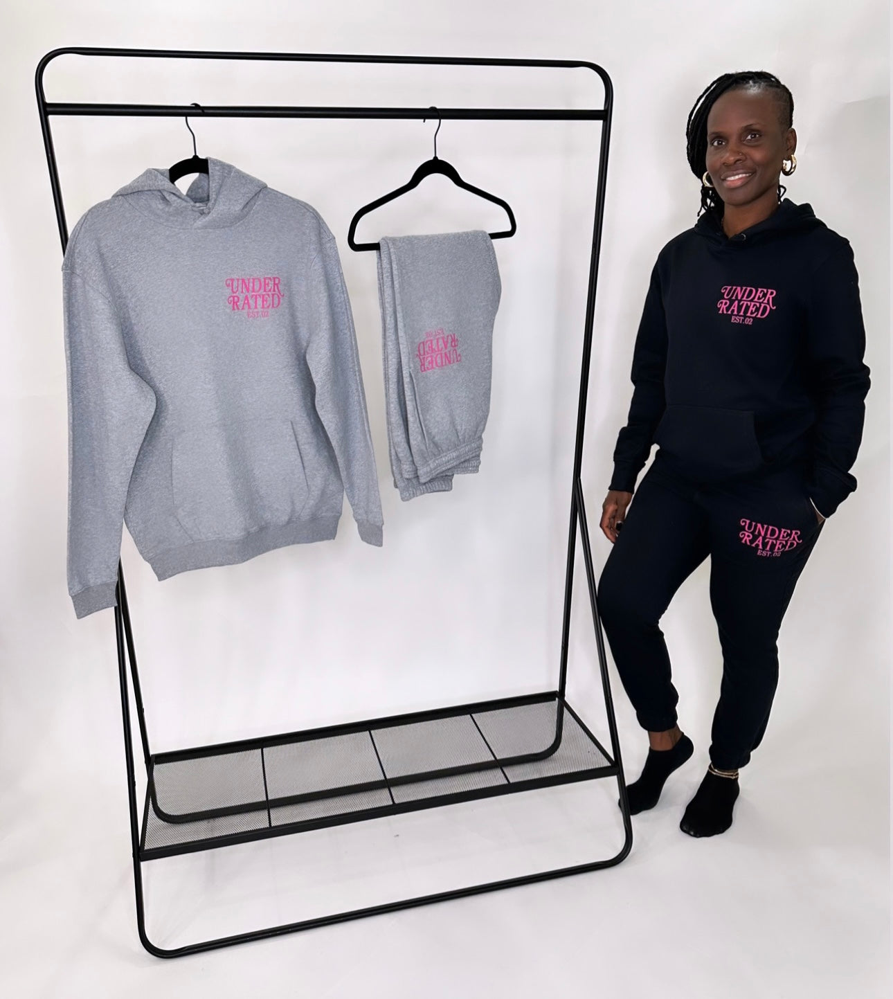 UNDERRATED SWEATPANTS PINK TEXT